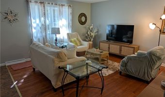 1494 Hilton Dr, Akron, OH 44313