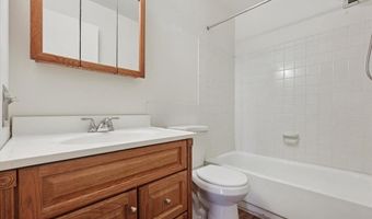 6100 HENRY Ave 7D, Philadelphia, PA 19128