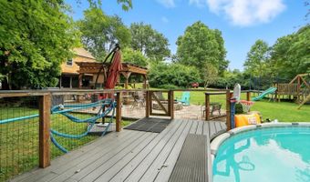 3569 Sandal Ln, Cincinnati, OH 45248