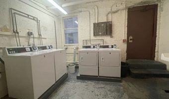 69 Park Dr 17, Boston, MA 02215