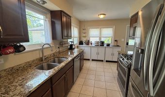 1317 N Mitchell Ave, Arlington Heights, IL 60004