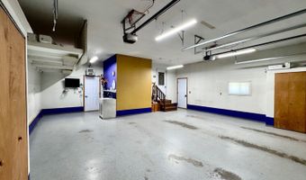 209 10th Ave NW, Bowman, ND 58623