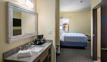 600 Linden Drive 214, Arnolds Park, IA 51331