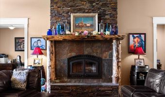 9267 7R Bar Rd, Angels Camp, CA 95222