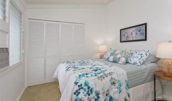 99-776 Aliipoe Dr, Aiea, HI 96701
