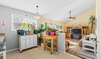 1409 Cable Ave, Beachwood, NJ 08722