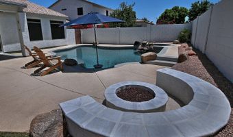 2067 W REMINGTON Dr, Chandler, AZ 85286