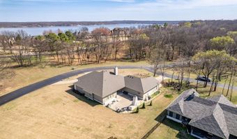 33389 S Coves Dr, Afton, OK 74331