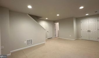 12817 RUSTIC ROCK Ln, Beltsville, MD 20705