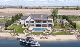 Lake Front Ln, Caldwell, ID 83607