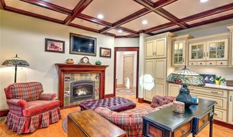 45 Burns Way, East Greenwich, RI 02818