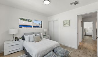 9753 Mercedes Ave, Arleta, CA 91331