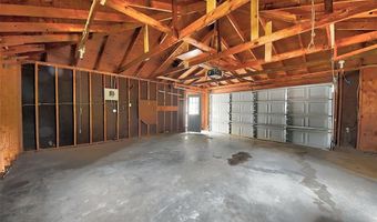 100 N McNamara Dr, Anamosa, IA 52205