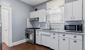 401 KINGSTON Rd, Baltimore, MD 21229