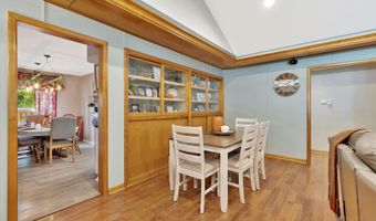 1707 Sunset Dr, Augusta, KS 67010