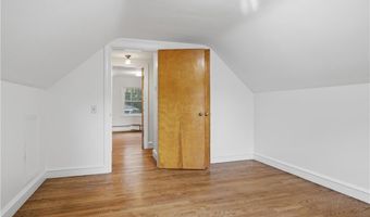 380 Angell Rd, North Providence, RI 02904