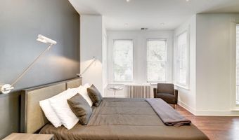 1957 3RD St NW, Washington, DC 20001