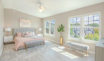 1892 Lindsay Ln, Ann Arbor, MI 48104