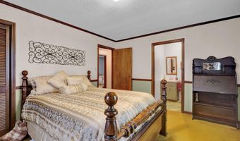 2403 G St, Bedford, IN 47421