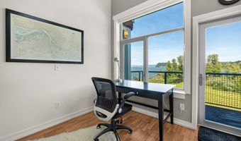 3990 ABBEY Ln B411, Astoria, OR 97103
