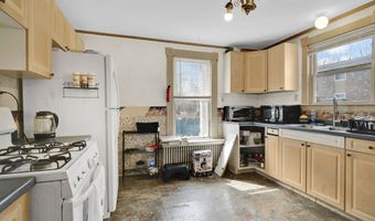 11 Addison St, Bristol, CT 06010