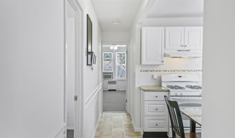 23 W 42ND St 3, Bayonne, NJ 07002
