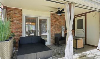 4400 Laurel Oak Dr, Allison Park, PA 15101