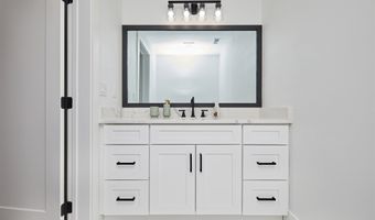 25019 Eagle Vista Dr, Adel, IA 50003