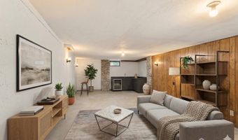 181 Demorest Ave, Avenel, NJ 07001