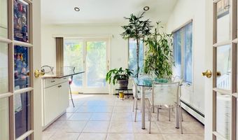 175 San Juan Ave, Albertson, NY 11507