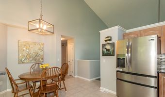 118 Kensington Ct, Aurora, OH 44202