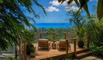 1350 Lopaka Pl, Kailua, HI 96734