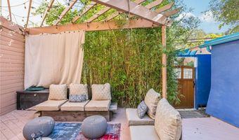 2041 N Beverly Glen Blvd, Los Angeles, CA 90077