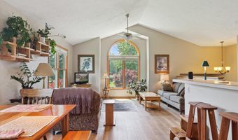 4170 Riverview Dr, Alma, MI 48801