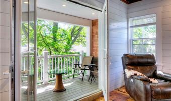 75 Mary St, Newport, RI 02840