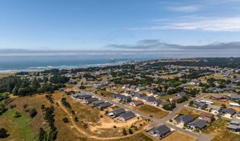 753 SEACREST Dr, Bandon, OR 97411