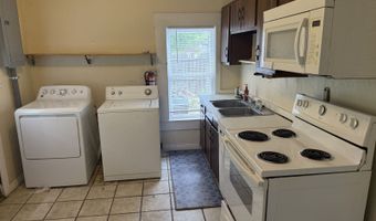 33 37 43 4 N Lancaster St, Athens, OH 45701