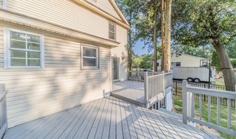 901 Palmer Ave, Holmdel, NJ 07733