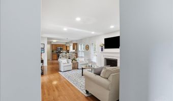 953 Watch Creek Dr, Anderson Twp., OH 45230
