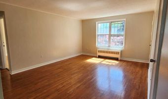 275 Texas Ave D, Bridgeport, CT 06610