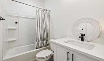 1813 Avilla Vincintage, Alexander, AR 72002