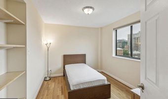 1401 N RHODES St N 406, Arlington, VA 22209