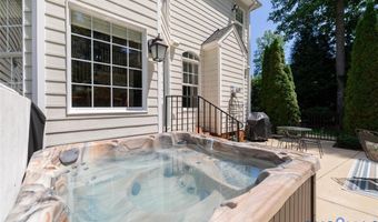 14469 Riverside Dr, Ashland, VA 23005