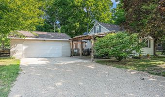 104 Tamarack St, Allegan, MI 49010