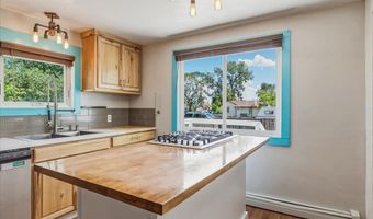 618 E 7TH St, Cheyenne, WY 82007