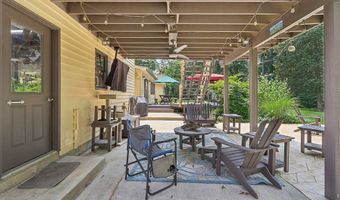 1304 BRYAN POINT Rd, Accokeek, MD 20607