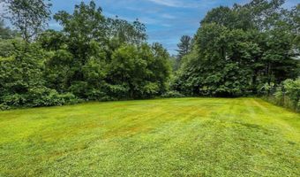 17 Pine St, Bellingham, MA 02019
