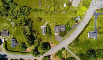 2361 Buttermilk Ln, Arcata, CA 95521