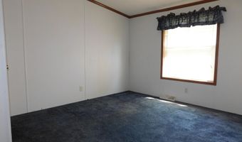 921 Hall St, Albion, MI 49224