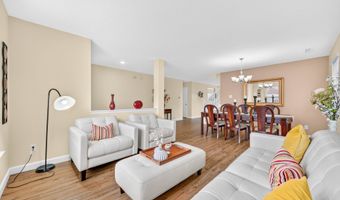 1811 Sonesta Ln, Indianapolis, IN 46217